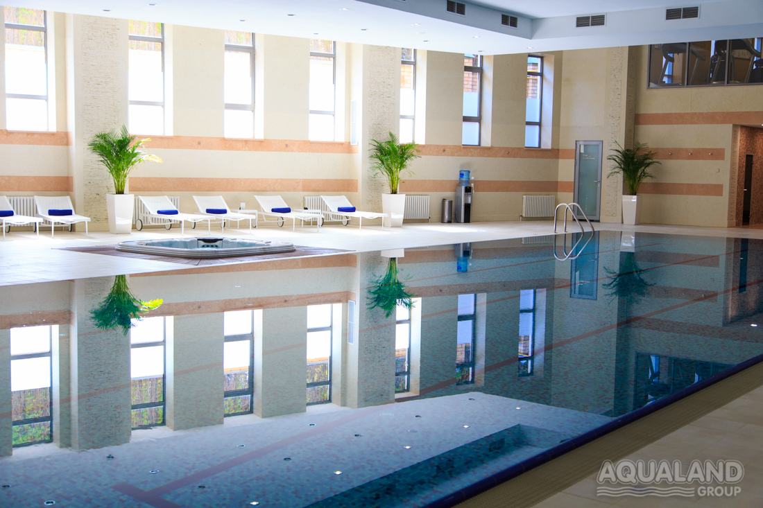 Бассейн в отеле Orion Бишкек. Строительство бассейнов в Казахстане и Киргизии Aqualand Group